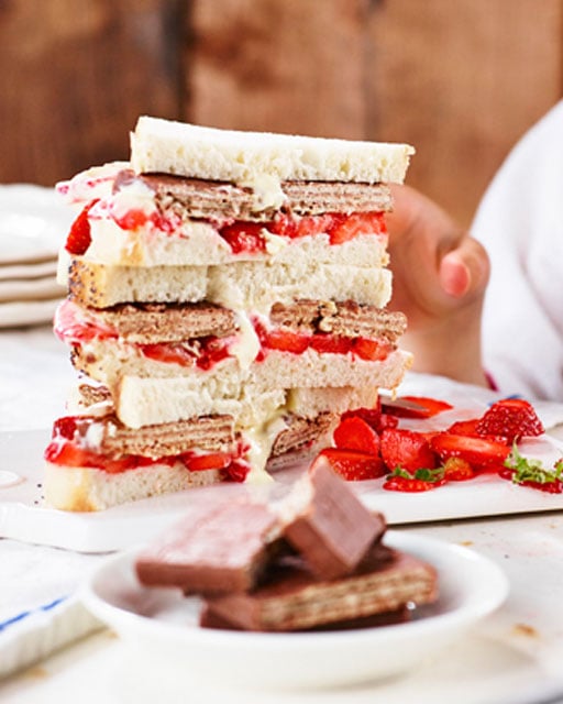 Grillad Macka med Jordgubbar på Roast'n Toast - Recept | Pågen