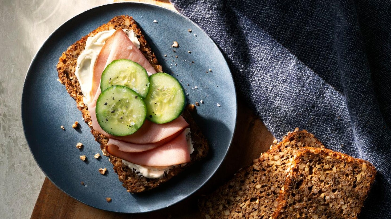 Rågbröd mild surdeg - image