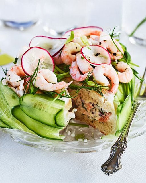 Bild på Ganera din smörgåstårta med räkor