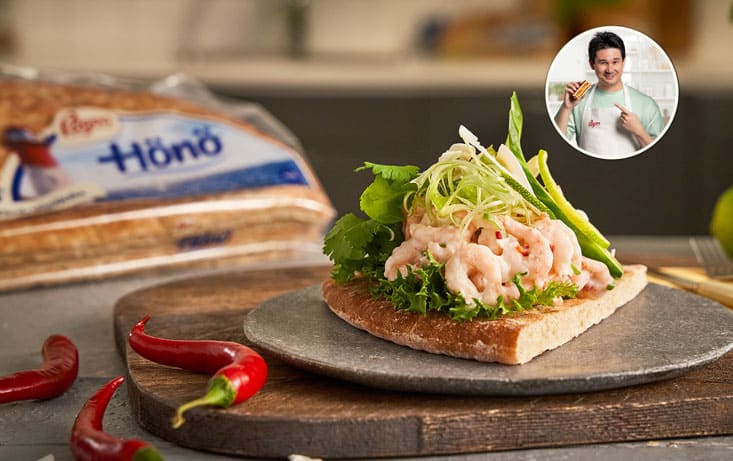 Asiatisk toast skagen med lime, kokosgrädde och salladslök - Recept - Filip Poon | Pågen