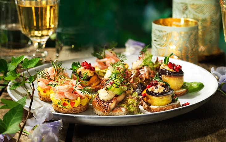 Gardenparty Macka med Räkor på LingonGrova - Recept | Pågen