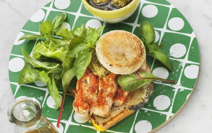 Het Toast med Kyckling & Pesto - Roast'n Toast  - Recept | Pågen