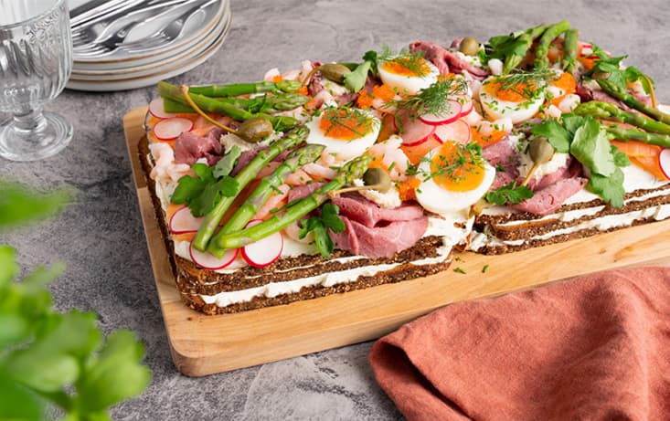 Smörrebröd smörgåstårta - Recept | Pågen