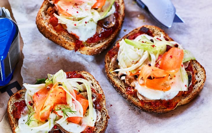 Pizzamackor med fänkålssallad